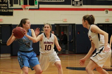 Trojanettes finesse their way past the Mountaineers of Dallas