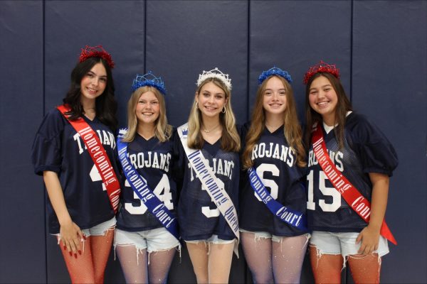 The 2024-2025 GNA Homecoming Court. Pictured left to right: Izabella Gronka, Mackenzie Pliska, Cassidy Roke, Isabella Selner, and Cecily Johnson.