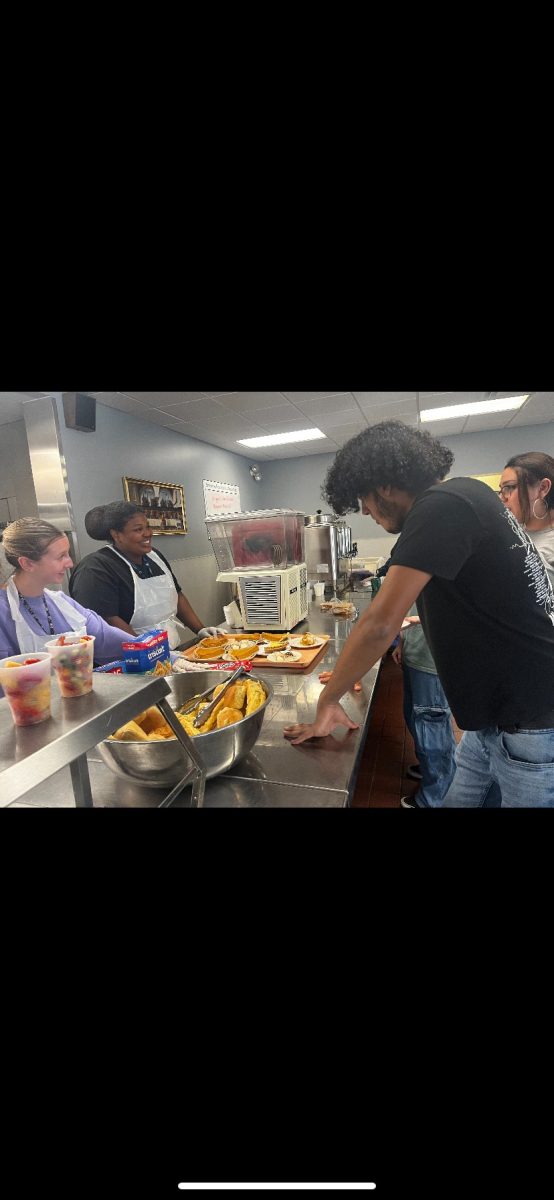 FBLA club volunteering at a Soup Kitchen 