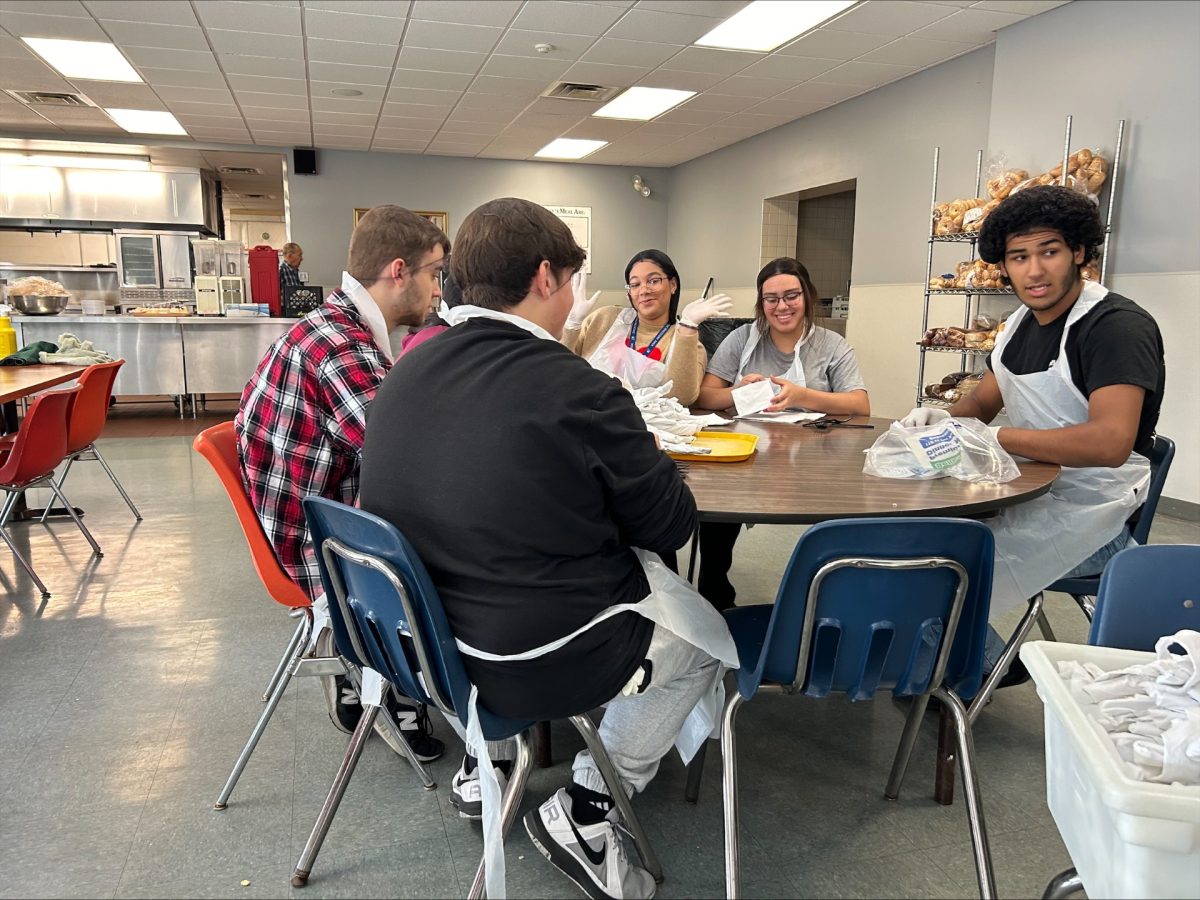 FBLA club volunteering at a Soup Kitchen 