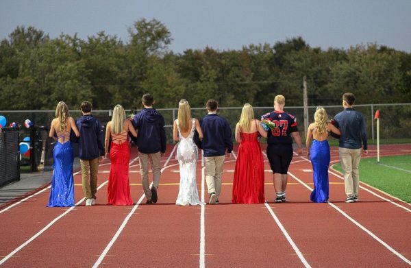 Homecoming Court and their escorts (Amaya Zegarski)